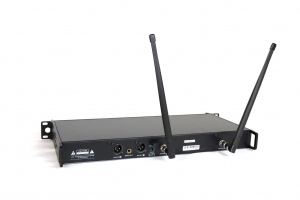 RFIntell QL7R/T1-B 720,500-754,000 МГц 2-канальная радиосистема с 2-мя ручными микрофонами в Черкесске